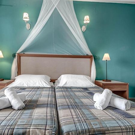 Hotel Eros Μπενίτσες Εξωτερικό φωτογραφία